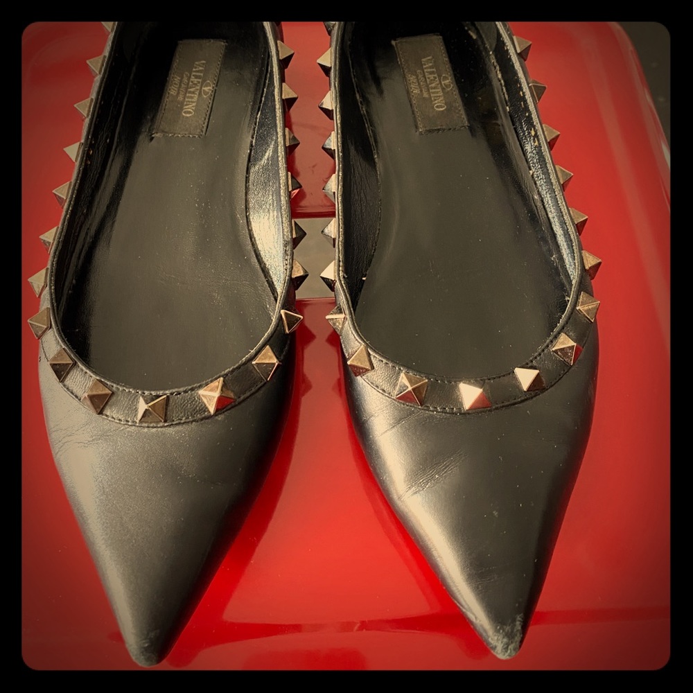 Valentino Noir Rockstud flats size 7